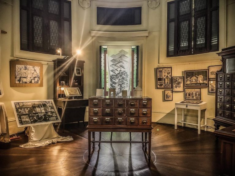 Photo by DinDA MinDA program, Faculty of Decorative Arts, Silpakorn University